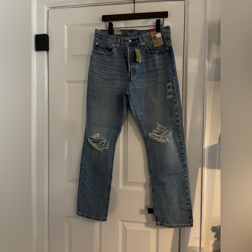 Levi's 501 Original Women's High Rise Ripped Blue Jeans - Picture 7 of 11